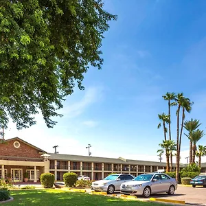 https://howard-johnson-scottsdale-old-town.scottsdalehotels.org