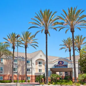 Sonesta Simply Orange County Airport Hotel